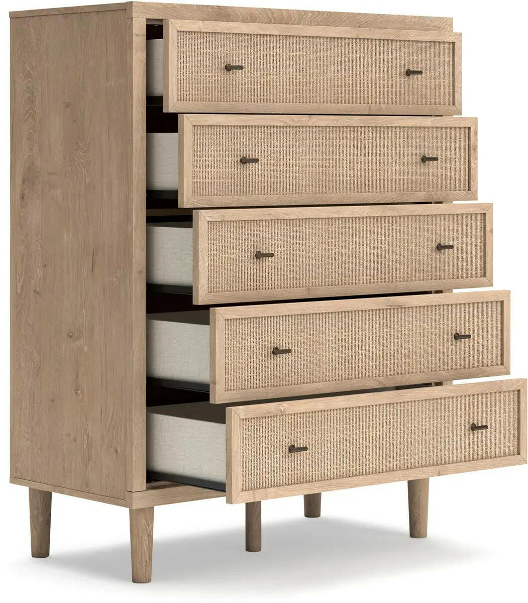 Ashley Cielden Chest B1199.