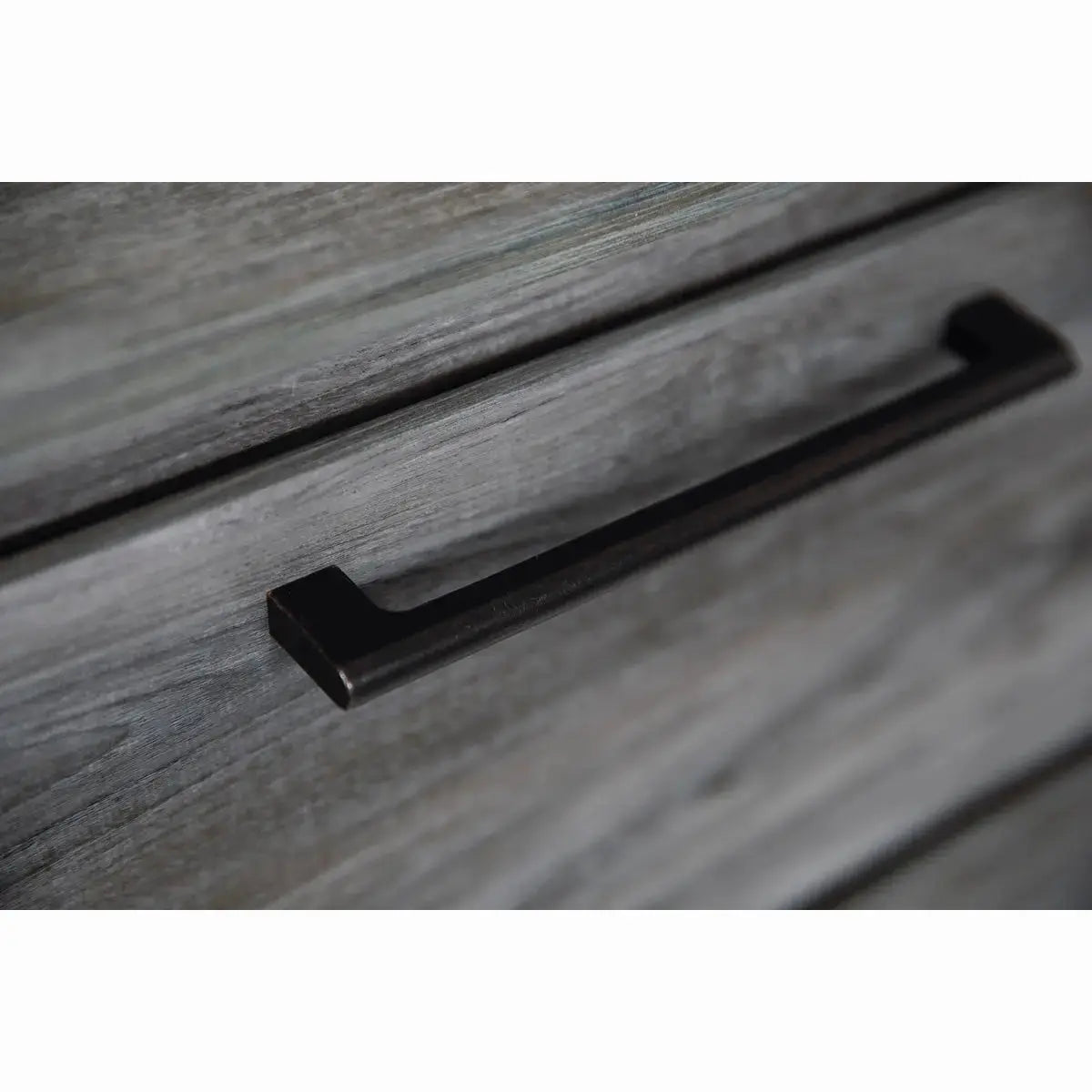 Ashley Baystorm Chest B221.