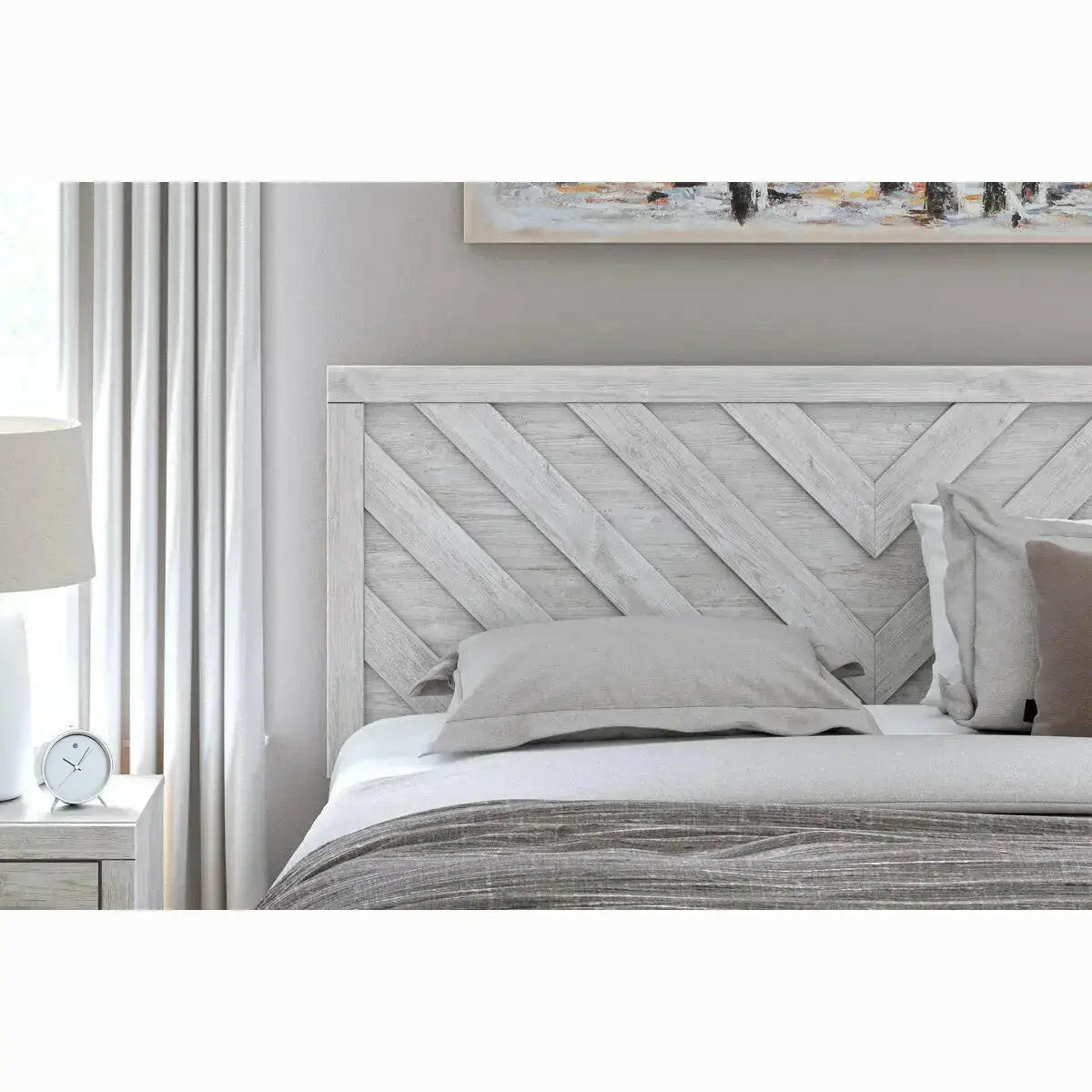 Ashley Cayboni Bed B3788.