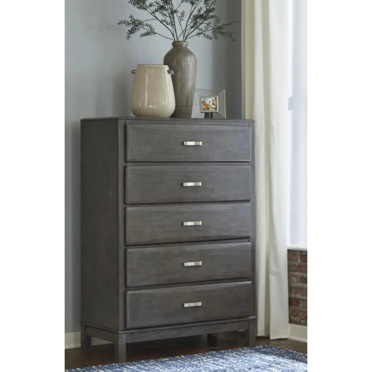 Ashley Caitbrook Chest B476.