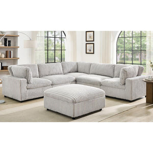 Colton Sectional 8989