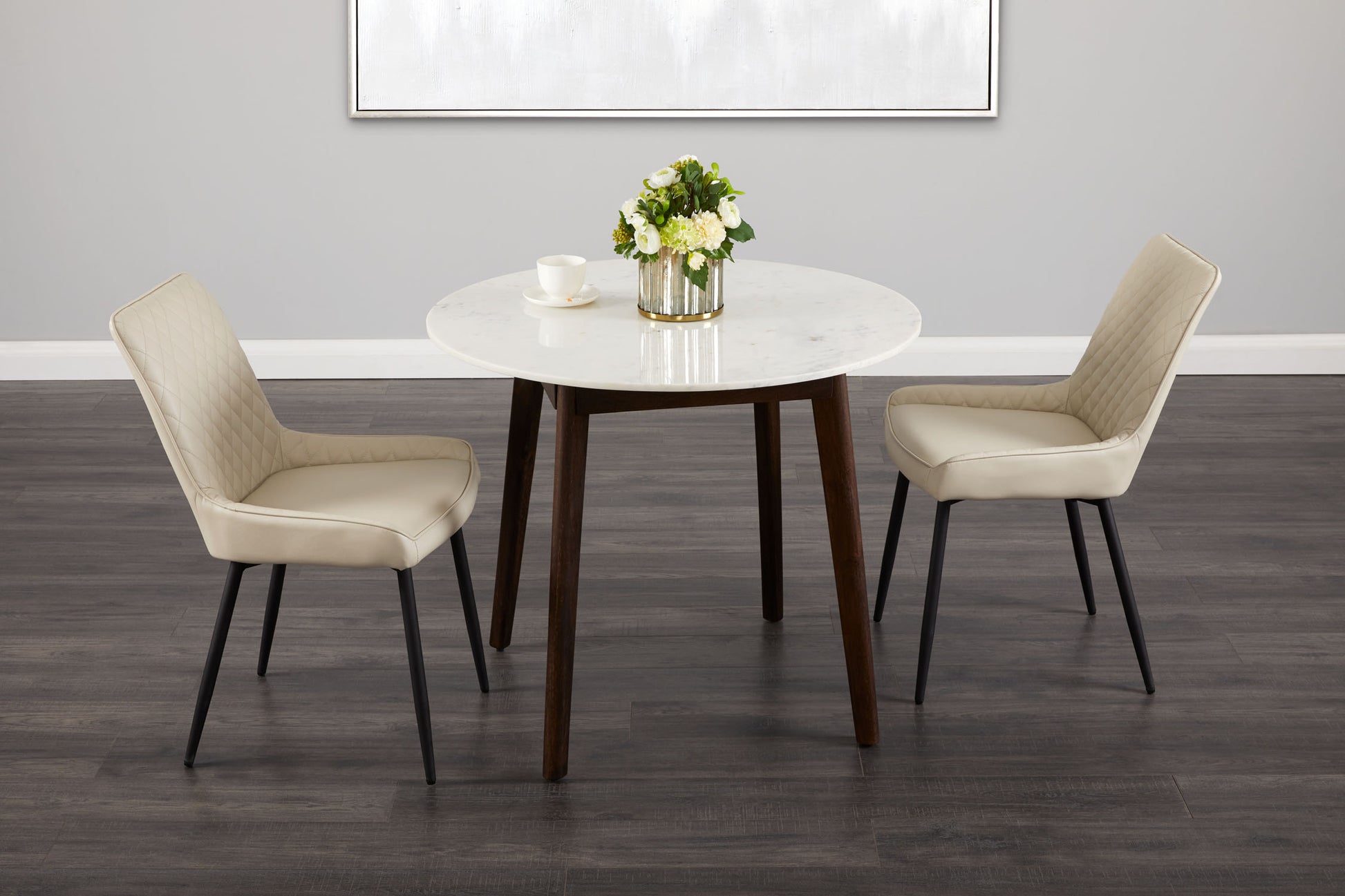 Erin Round Dining Table in Marble Xcella
