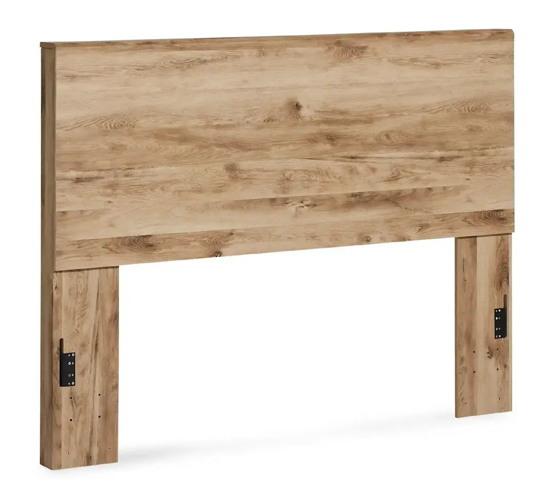 Ashley Hyanna Panel Bedroom Set B1050-B21.