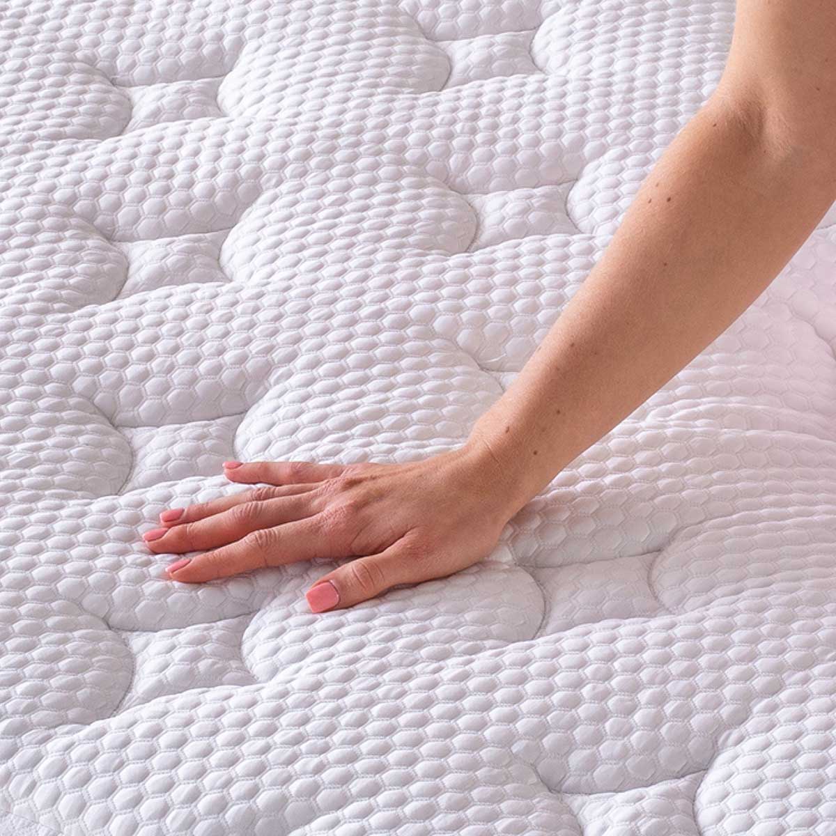 GHOSTBED Luxe 13" Profile Ghostbed